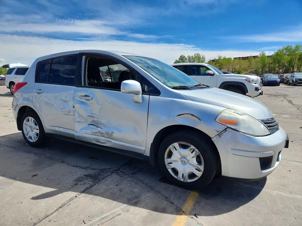 2011 NISSAN VERSA VIN 3N1BC1CP4BL415720 фото 4