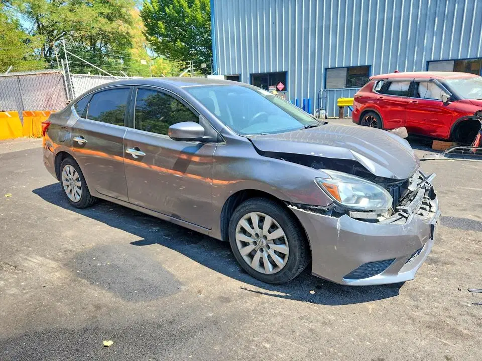 2018 Nissan Sentra VIN 3N1AB7AP8JY251832 фото 4