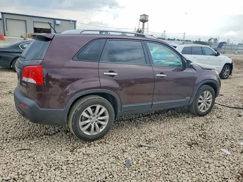 2011 KIA SORENTO VIN 5XYKUDA25BG124234 фото 3