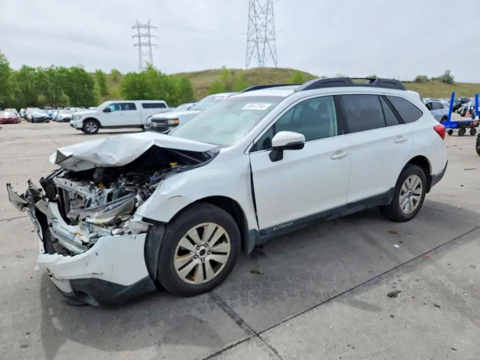 4S4BSAHC3K3286625 — 2019 Subaru Outback, Передняя часть, фото до ремонта