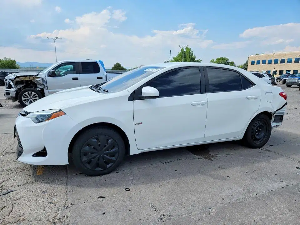 5YFBURHEXJP816626 — 2018 Toyota Corolla, Задняя часть, фото до ремонта