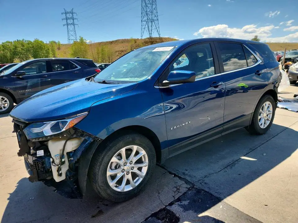 3GNAXKEV1ML400214 — 2021 Chevrolet Equinox, Задняя часть, фото до ремонта
