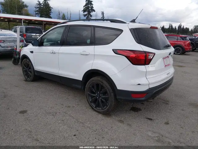 2019 Ford ESCAPE SE VIN 1FMCU9GD7KUC06051 фото 3