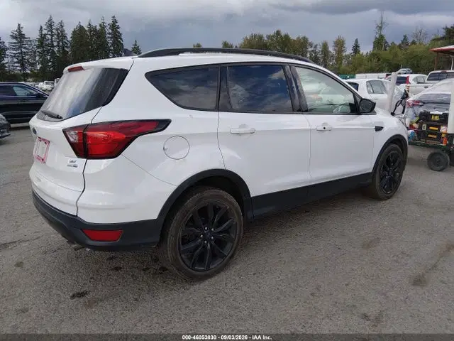 2019 Ford ESCAPE SE VIN 1FMCU9GD7KUC06051 фото 4