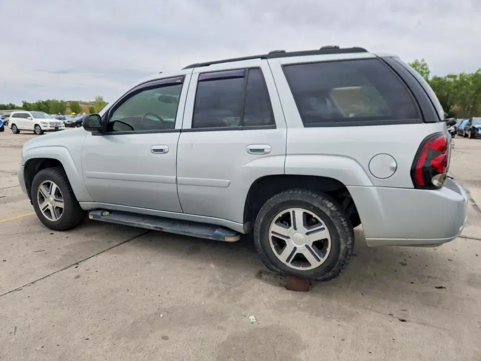2007 CHEVROLET TRAILBLAZER VIN 1GNDT13S372283527 фото 2