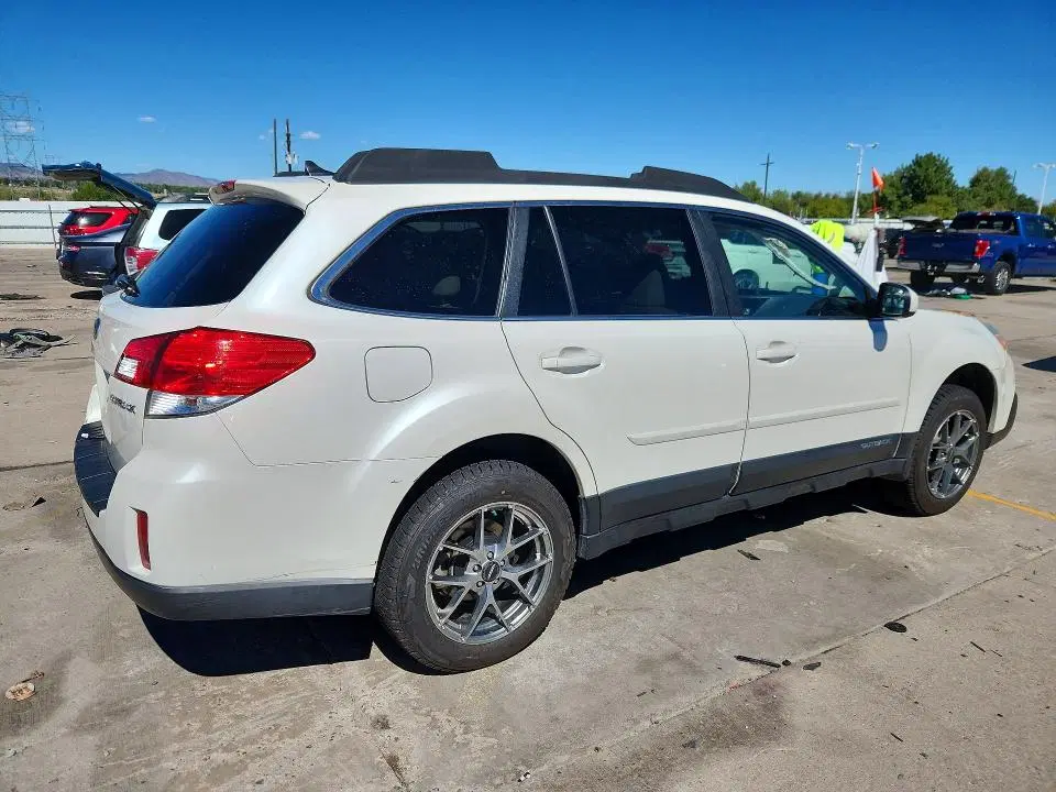 2013 SUBARU OUTBACK VIN 4S4BRCPC6D3230786 фото 3