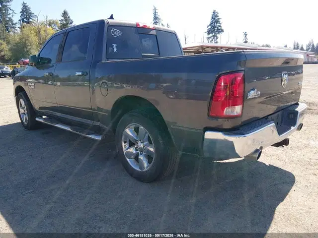 2015 RAM 1500 Big Horn VIN 1C6RR7LM4FS682180 фото 3