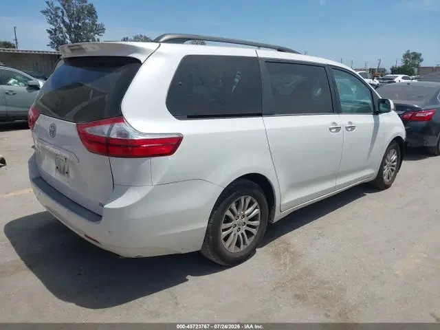 2015 Toyota Sienna Xle 8 Passenger VIN 5TDYK3DC4FS671440 фото 4
