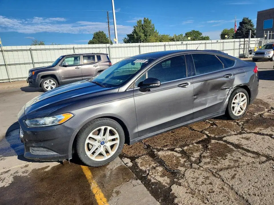 3FA6P0H73FR183559 — 2015 Ford Fusion, Боковая часть, фото до ремонта