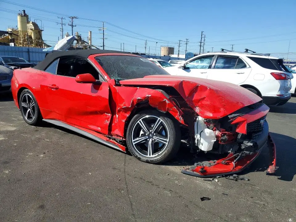 2024 Ford Mustang VIN 1FAGP8UHXR5105465 фото 4