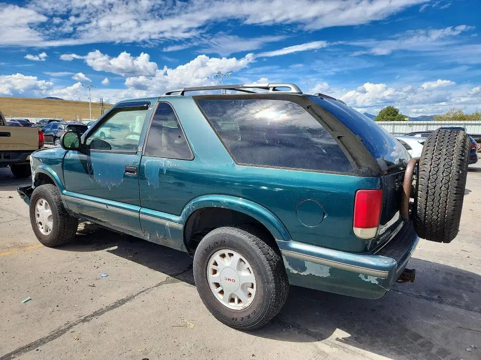 1996 GMC JIMMY VIN 1GKCT18W2TK504582 фото 2