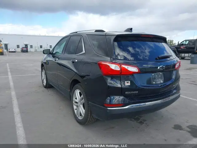 2018 Chevrolet Equinox Premier VIN 2GNAXVEV2J6126359 фото 3