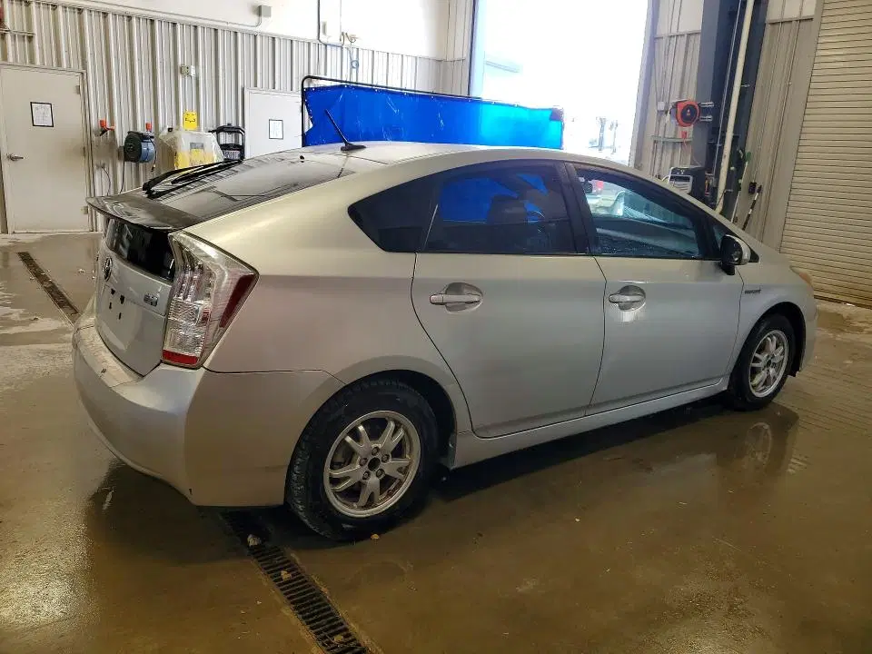 2010 TOYOTA PRIUS VIN JTDKN3DU4A0173921 фото 3
