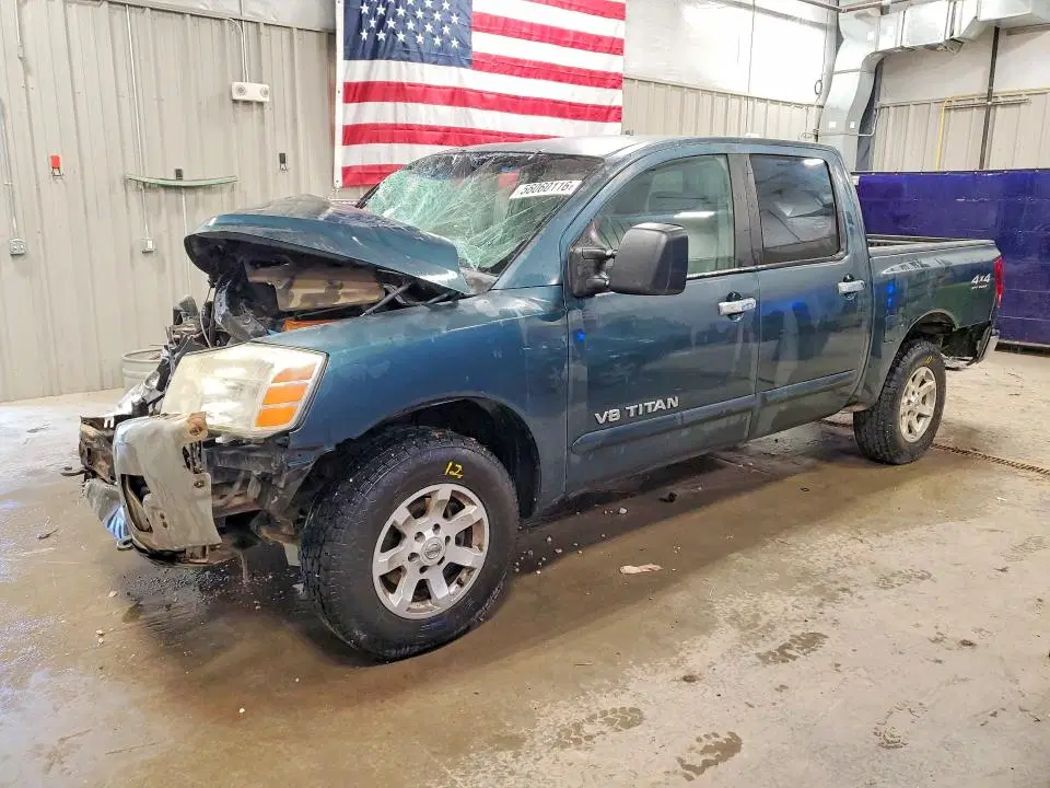 1N6AA07B66N527638 — 2006 Nissan Titan, FRONT END, фото до ремонта