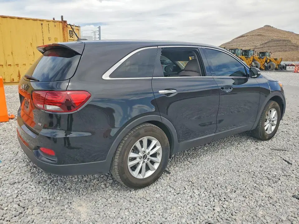 2019 KIA Sorento VIN 5XYPG4A33KG531135 фото 3