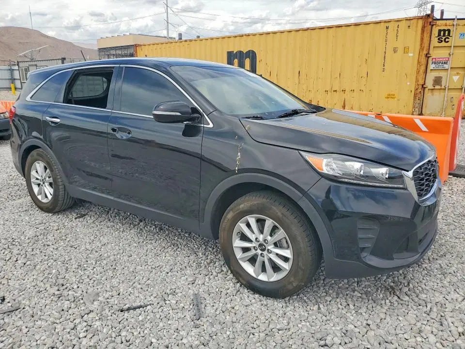 2019 KIA Sorento VIN 5XYPG4A33KG531135 фото 4
