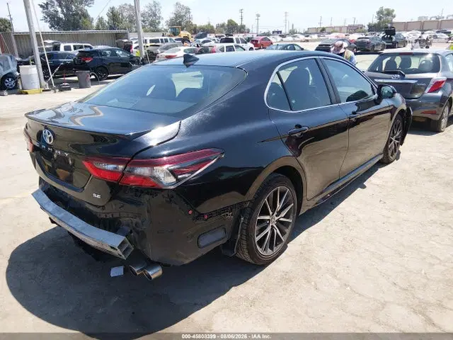 2021 Toyota CAMRY SE VIN 4T1G11AK5MU469368 фото 4