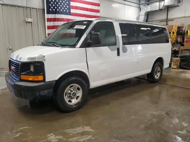1GJW7PFGXC1142723 — 2012 GMC Savana, SIDE, фото до ремонта