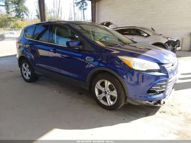 1FMCU9G95EUC46208 — 2014 Ford Escape SE, Front End, фото до ремонта