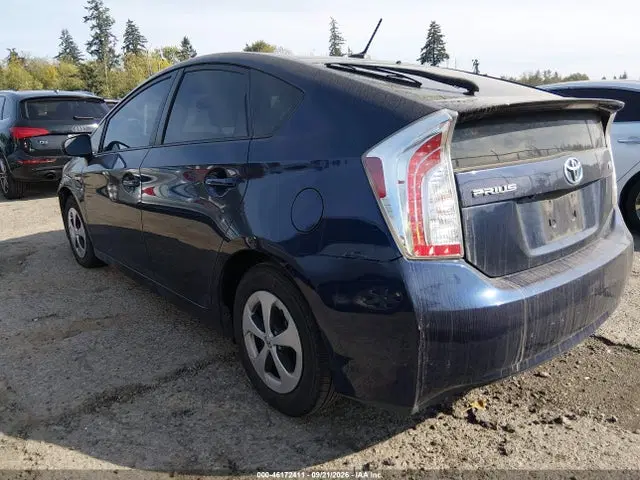 2015 Toyota Prius Four VIN JTDKN3DU1F1914138 фото 3