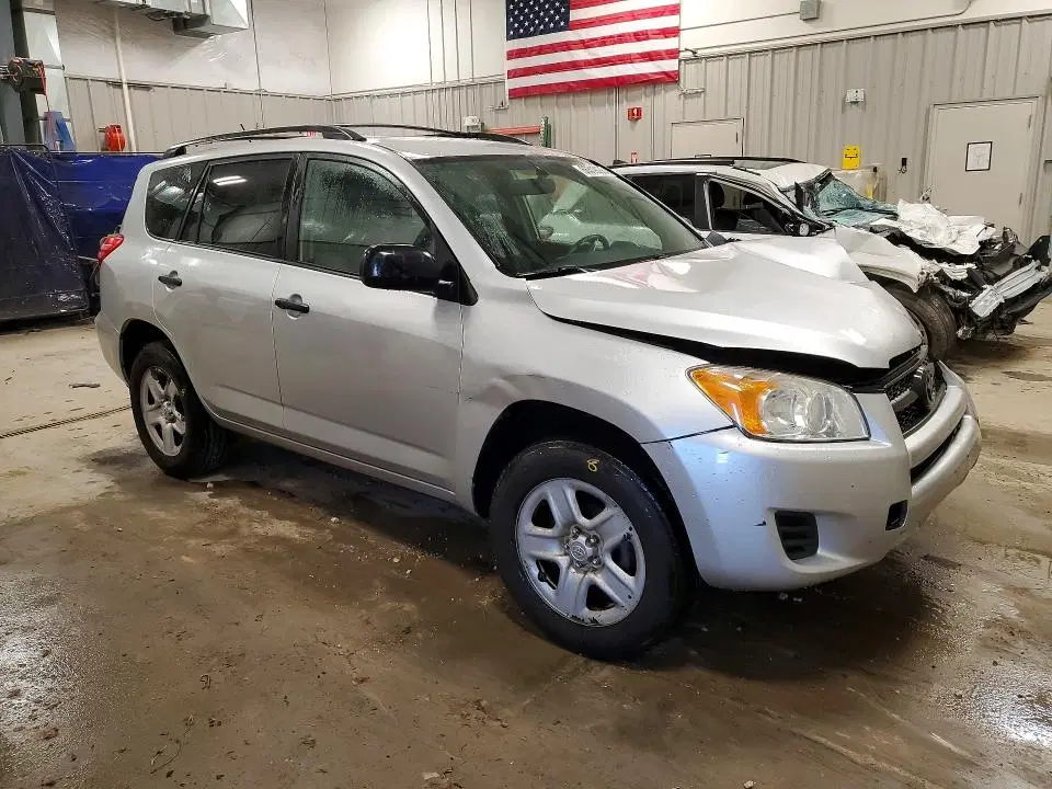 2010 TOYOTA RAV4 VIN JTMBF4DV2AD030888 фото 4
