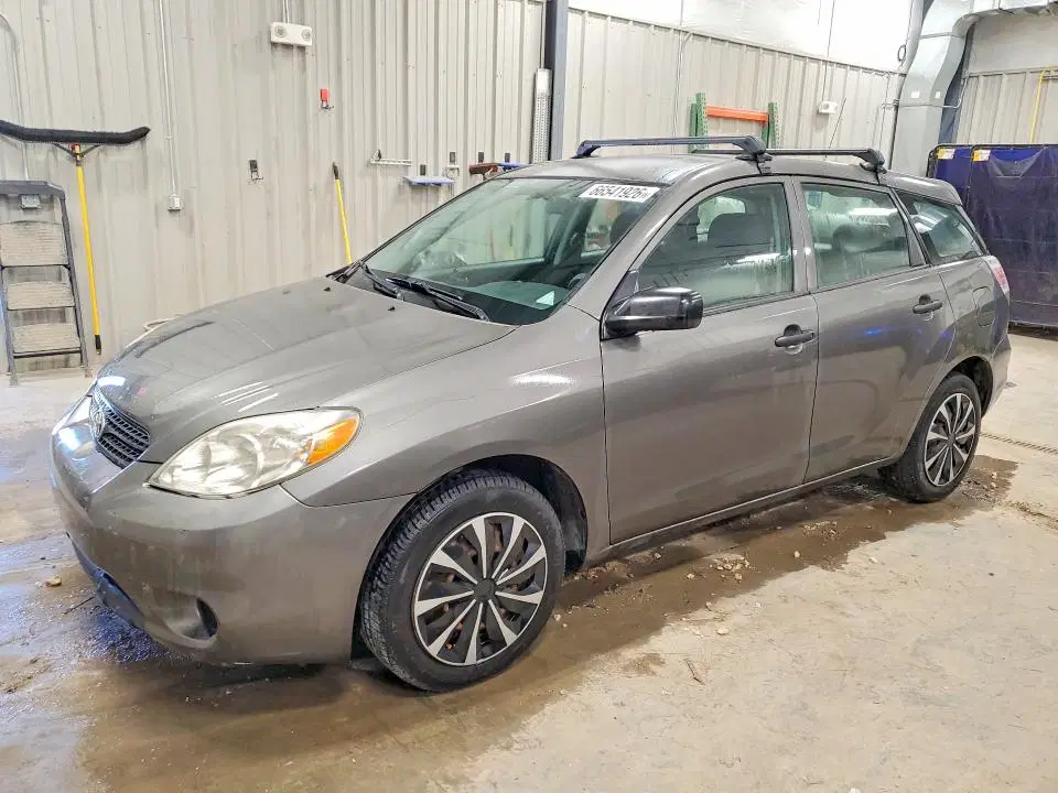 2T1KR32E38C695293 — 2008 Toyota Matrix, Механические повреждения (Mechanical), фото до ремонта