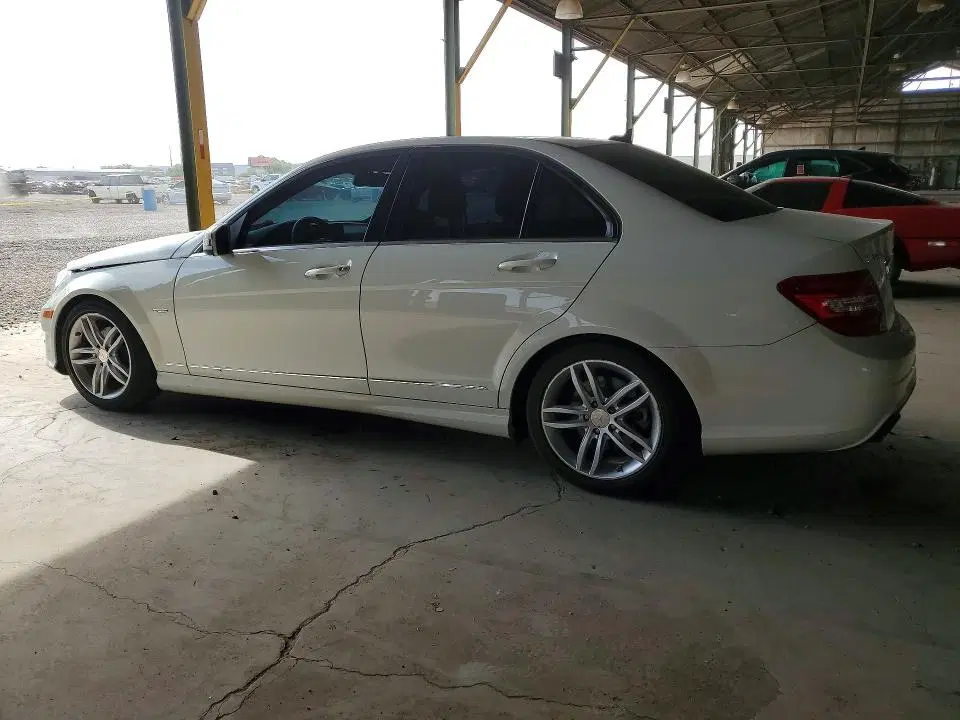 2012 MERCEDES-BENZ C VIN WDDGF4HB4CR203540 фото 2