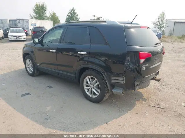 2015 KIA SORENTO LX VIN 5XYKTCA67FG601641 фото 3