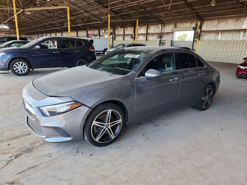 WDD3G4EB2KW030844 — 2019 Mercedes-Benz A, FRONT END, фото до ремонта