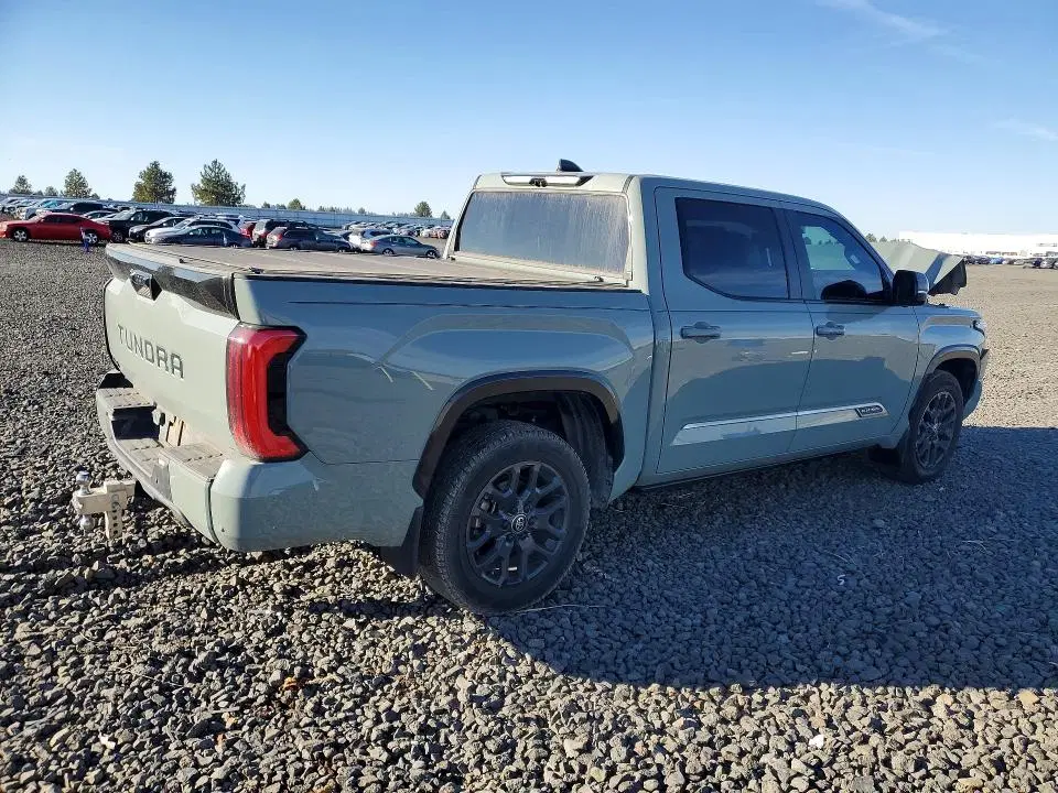 2025 Toyota Tundra VIN 5TFNA5DB3SX335680 фото 3