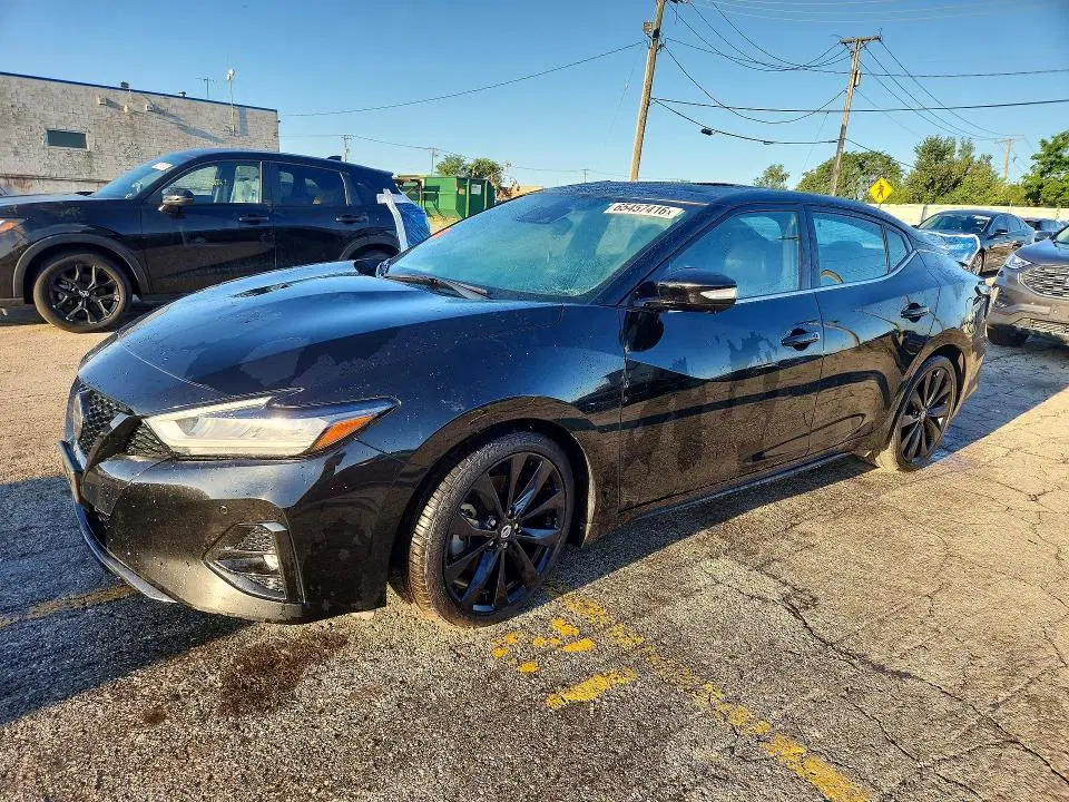 1N4AA6EV9MC510382 — 2021 Nissan Maxima, Вандализм, фото до ремонта