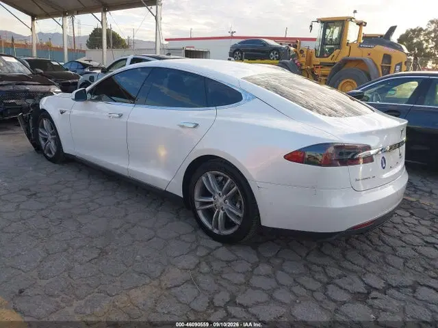 2015 Tesla Model S 70d/85d/p85d VIN 5YJSA1H26FF085969 фото 3
