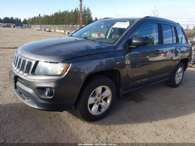 2014 Jeep Compass Sport VIN 1C4NJCBAXED832388 фото 2