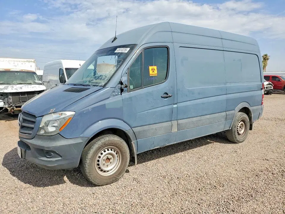 WD3PE7CD7JP632035 — 2018 Mercedes-Benz Sprinter, Вандализм, фото до ремонта