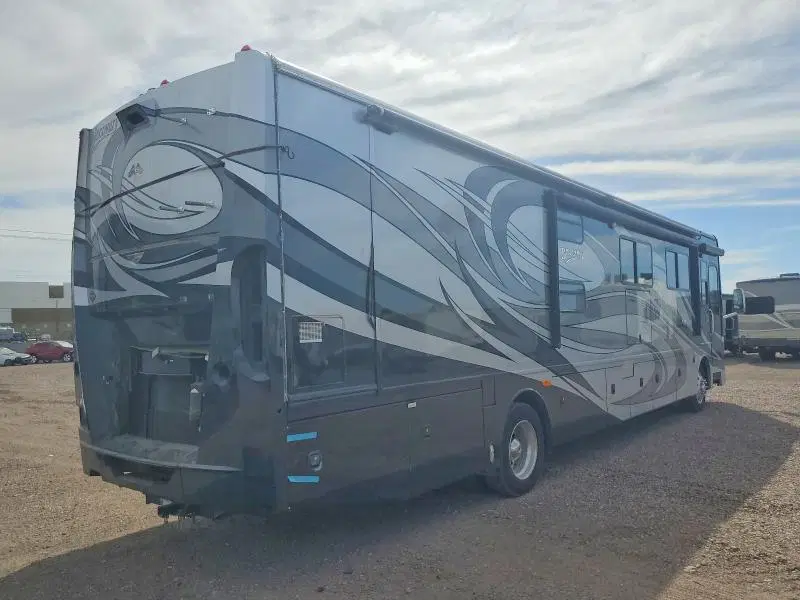 2010 SPARTAN MOTORS UNKNOWN VIN 4VZDN1A99AC071783 фото 3