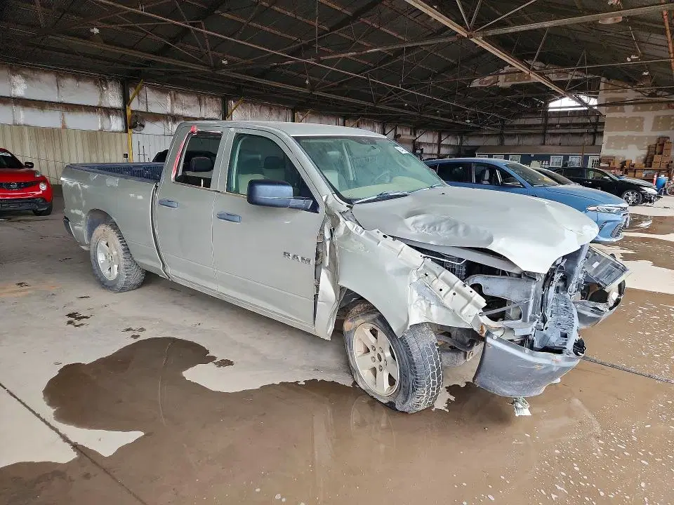 2010 DODGE RAM 1500 VIN 1D7RB1GK6AS238641 фото 4