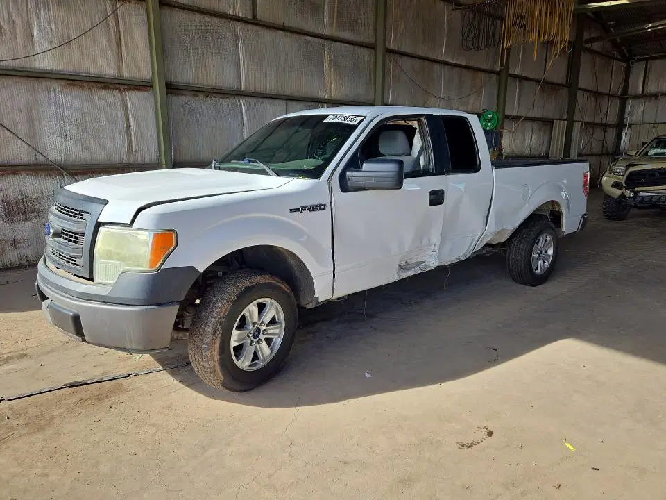 1FTEX1CM2EKG23816 — 2014 Ford F150, Боковая часть (Side), фото до ремонта