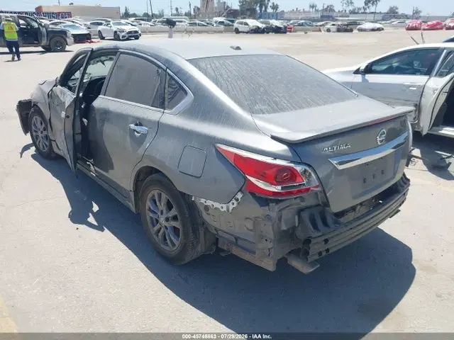 2015 Nissan Altima 2.5 S VIN 1N4AL3AP1FC440847 фото 3
