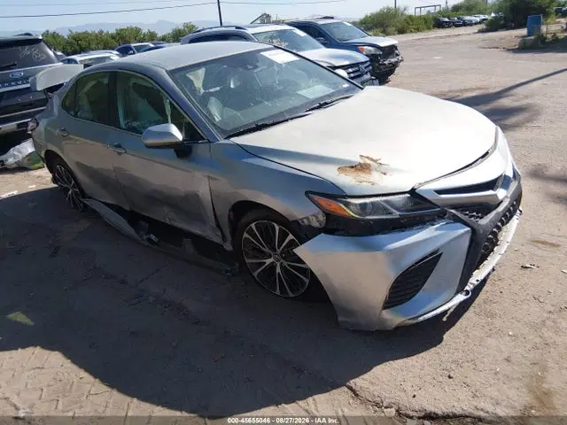 4T1G11AK1LU942830 — 2020 Toyota Camry SE, Rear, фото до ремонта