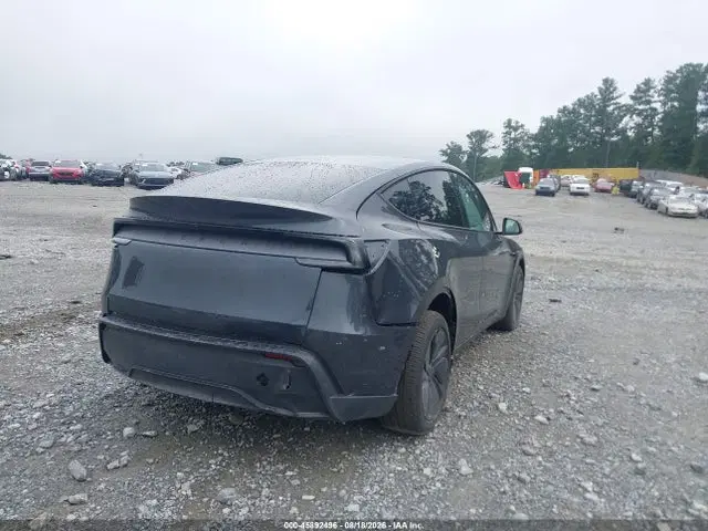 2026 Tesla Model Y Premium Rear-wheel Drive/rear-wheel Drive VIN 7SAYGDED1TA660314 фото 4