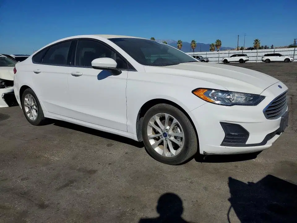 2020 Ford Fusion VIN 3FA6P0HD7LR253548 фото 4