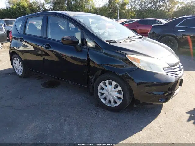 3N1CE2CPXFL431589 — 2015 Nissan Versa Note SV, Front End, фото до ремонта