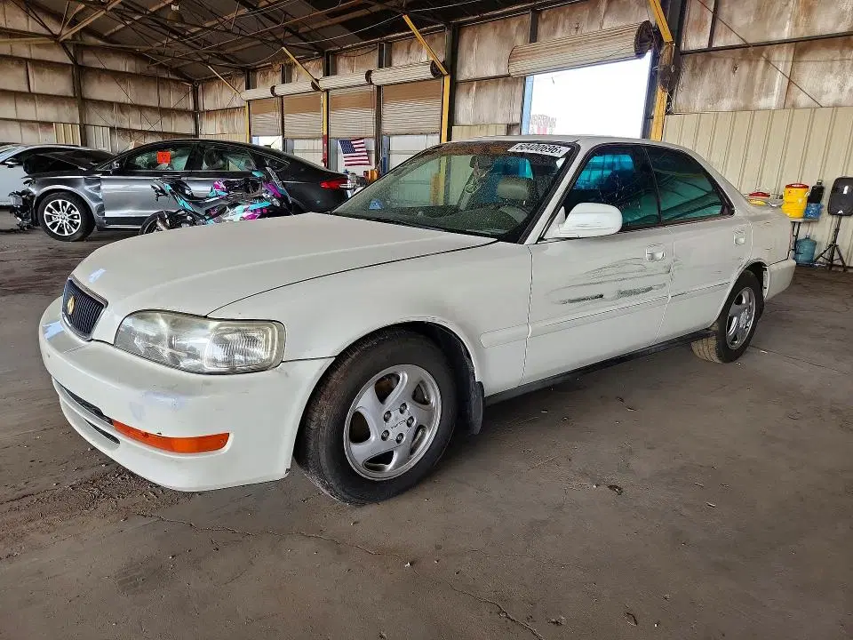 JH4UA3658TC002258 — 1996 Acura 3.2TL, Передняя часть (Front End), фото до ремонта