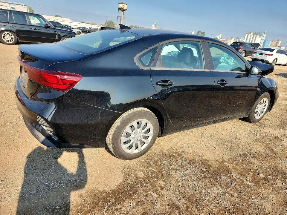 2024 KIA FORTE VIN 3KPF24AD3RE816413 фото 3
