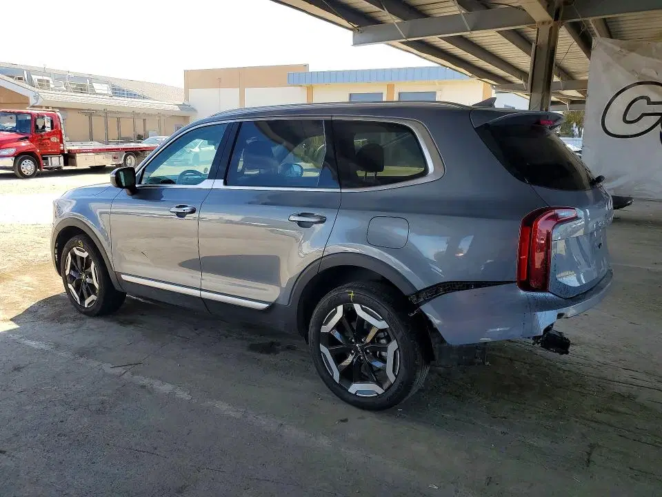 2025 KIA Telluride VIN 5XYP64GC8SG629796 фото 2