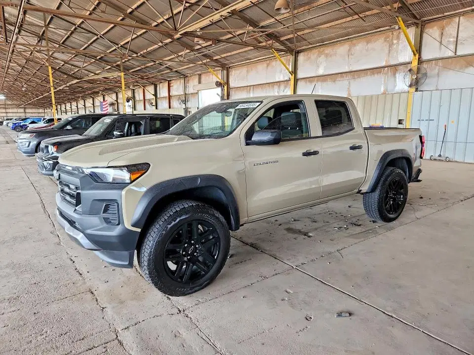 1GCPTEEK1R1191061 — 2024 Chevrolet Colorado, REAR END, фото до ремонта