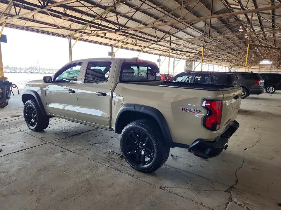 2024 CHEVROLET COLORADO VIN 1GCPTEEK1R1191061 фото 2