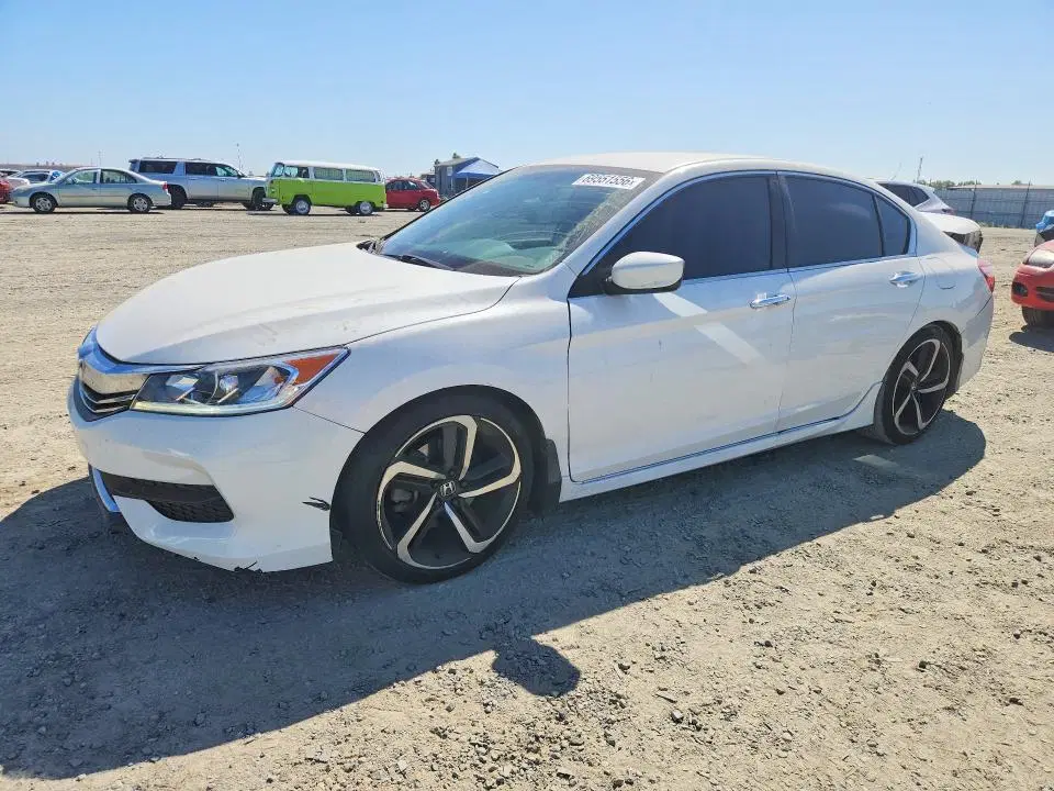 1HGCR2F51GA188597 — 2016 Honda Accord, Rear End, фото до ремонта