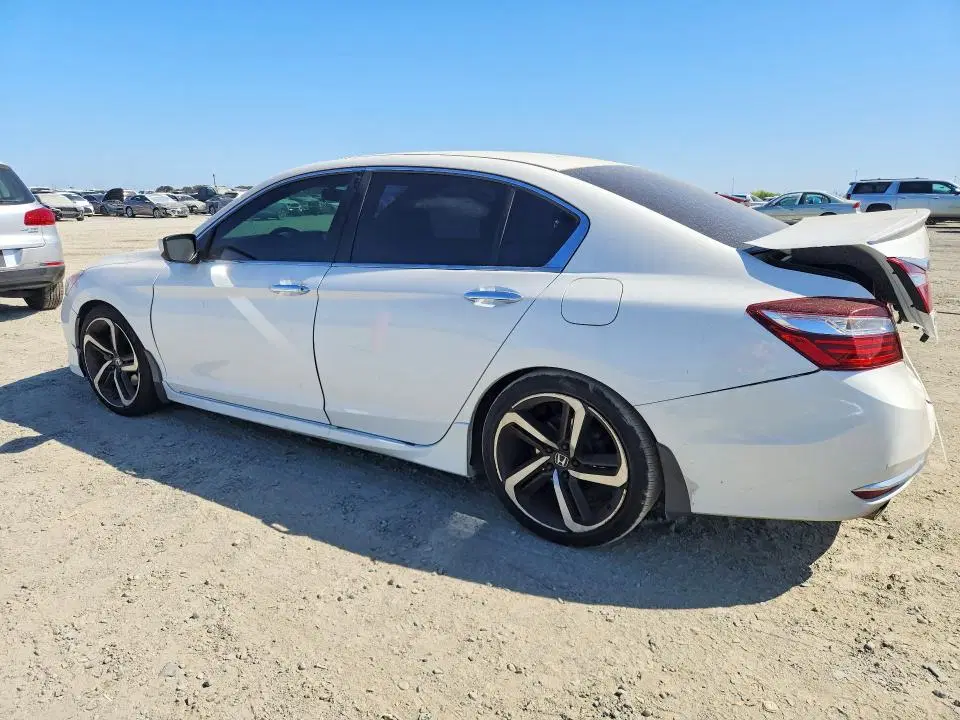 2016 Honda Accord VIN 1HGCR2F51GA188597 фото 2