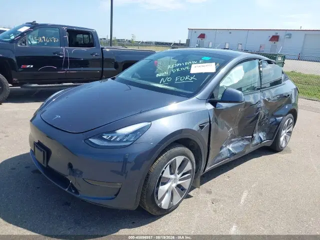 2023 Tesla Model Y Awd/long Range Dual Motor All-wheel Drive VIN 7SAYGDEE1PA032302 фото 2